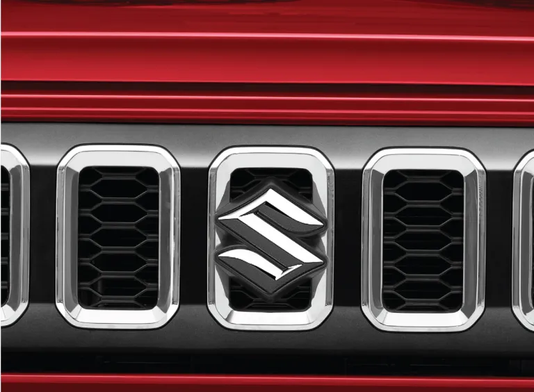 5 slots chrome grille